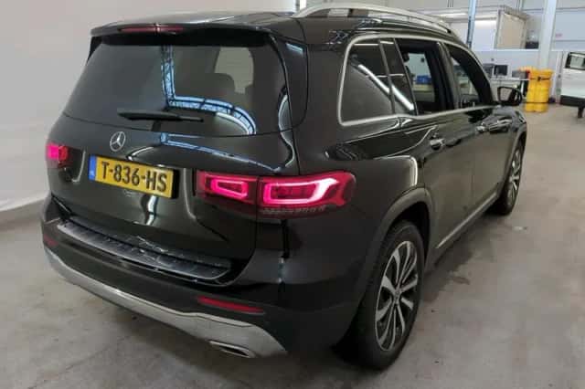 Mercedes-Benz GLB-Klasse (2023) thumbnail 2