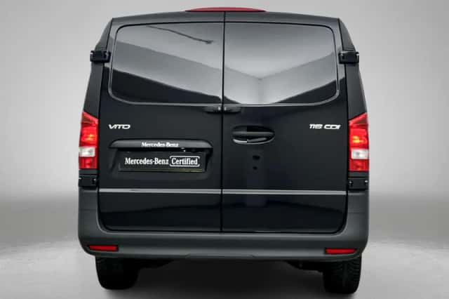 Mercedes-Benz Vito (2024) thumbnail 6