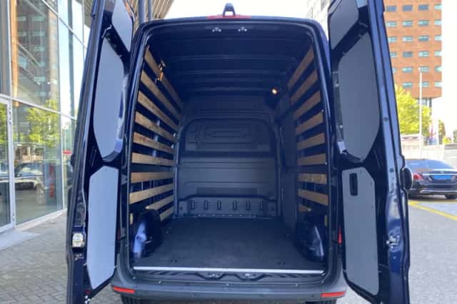 Mercedes-Benz Sprinter (2020) thumbnail 6