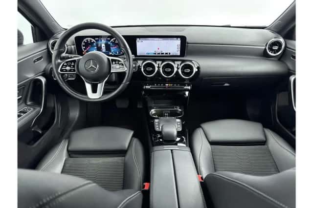 Mercedes-Benz A-Klasse (2020) thumbnail 3