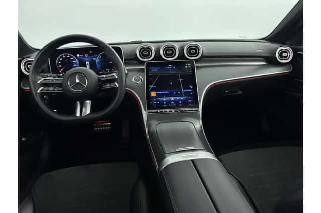 Mercedes-Benz C-Klasse (2023) thumbnail 3