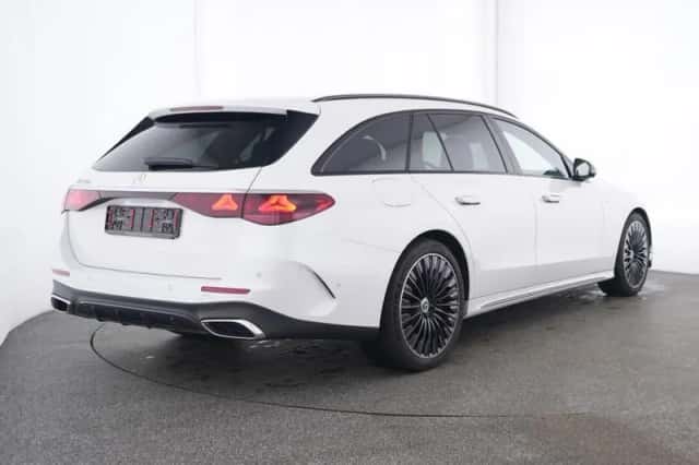 Mercedes-Benz E-Klasse (2025) thumbnail 2