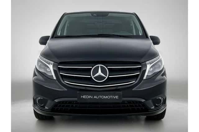 Mercedes-Benz eVito (2025) thumbnail 6