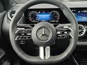Mercedes-Benz GLA (2026) thumbnail 14