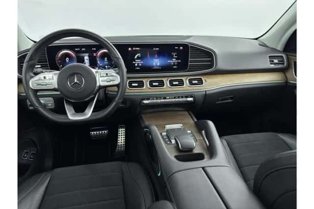 Mercedes-Benz GLE (2022) thumbnail 3