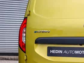 Mercedes-Benz eCitan (2025) thumbnail 7