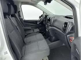 Mercedes-Benz Vito (2024) thumbnail 21