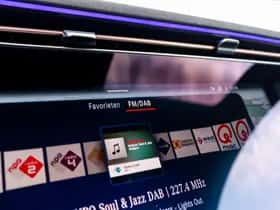 Mercedes-Benz EQE (2025) thumbnail 17