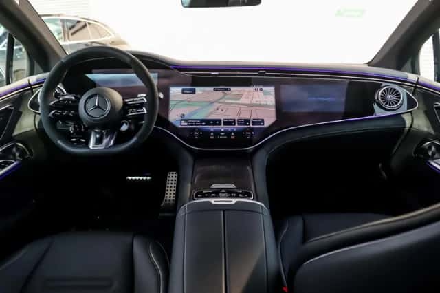 Mercedes-Benz EQE (2025) thumbnail 3