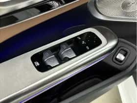 Mercedes-Benz CLE (2025) thumbnail 27