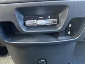 Mercedes-Benz Vito (2024) thumbnail 20