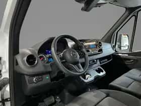 Mercedes-Benz Sprinter (2024) thumbnail 12