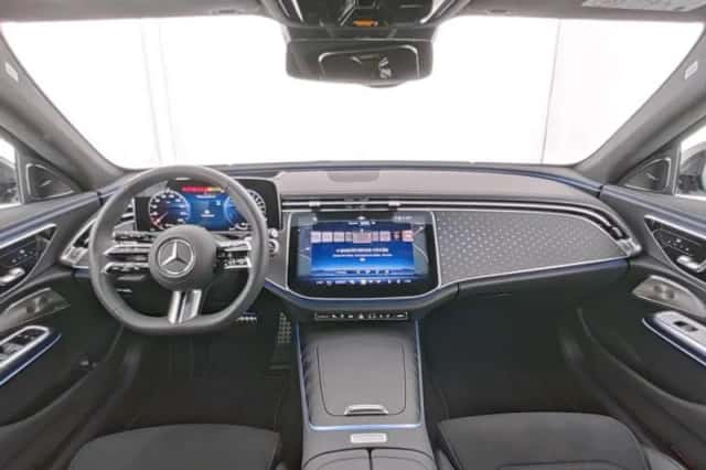 Mercedes-Benz E-Klasse (2026) thumbnail 3