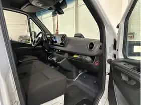 Mercedes-Benz Sprinter (2026) thumbnail 7