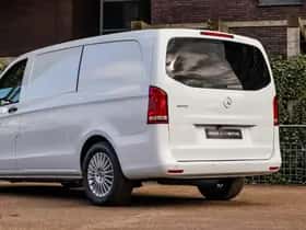 Mercedes-Benz eVito (2025) thumbnail 32