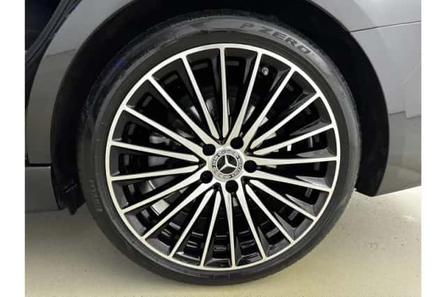 Mercedes-Benz C-Klasse (2025) thumbnail 4