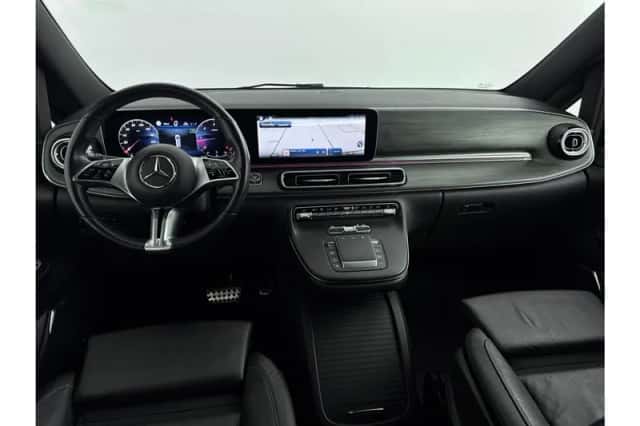 Mercedes-Benz V-Klasse (2024) thumbnail 3