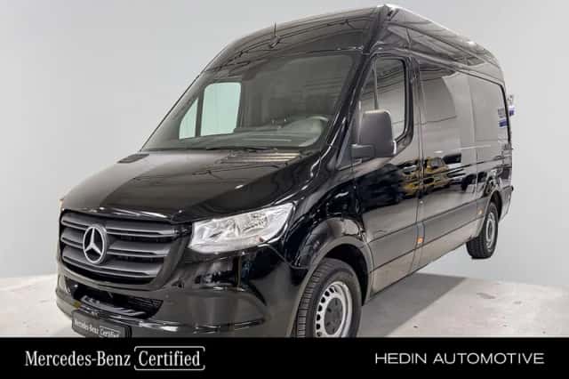 Mercedes-Benz Sprinter (2021) thumbnail 1