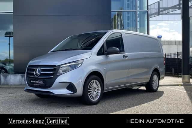 Mercedes-Benz Vito (2024) thumbnail 1