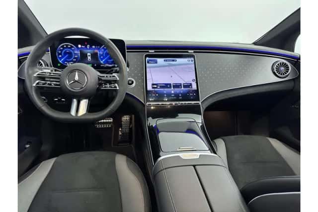 Mercedes-Benz EQE (2024) thumbnail 3