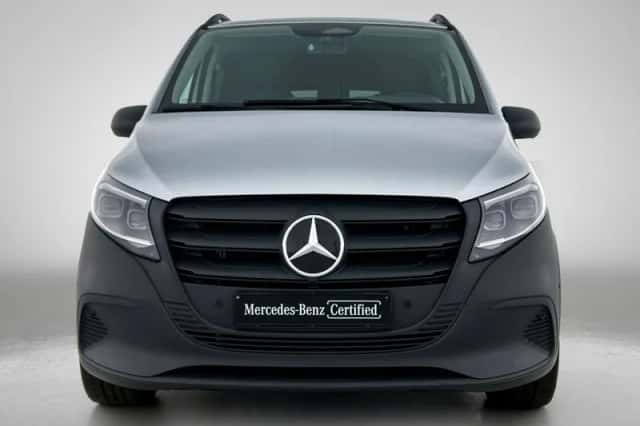 Mercedes-Benz Vito (2024) thumbnail 6
