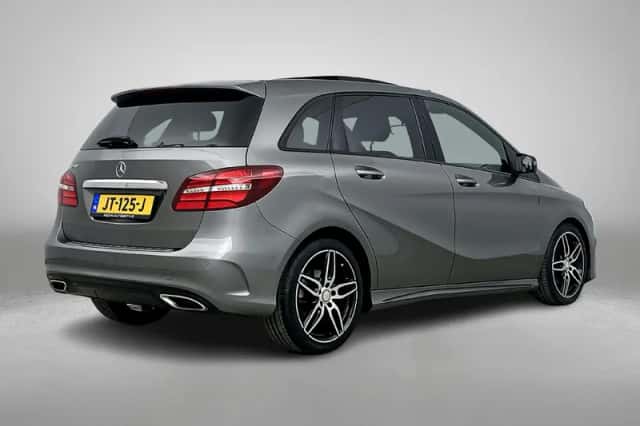 Mercedes-Benz B-Klasse (2016) thumbnail 2