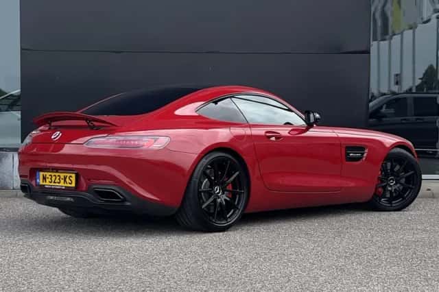 Mercedes-AMG GT (2016) thumbnail 2