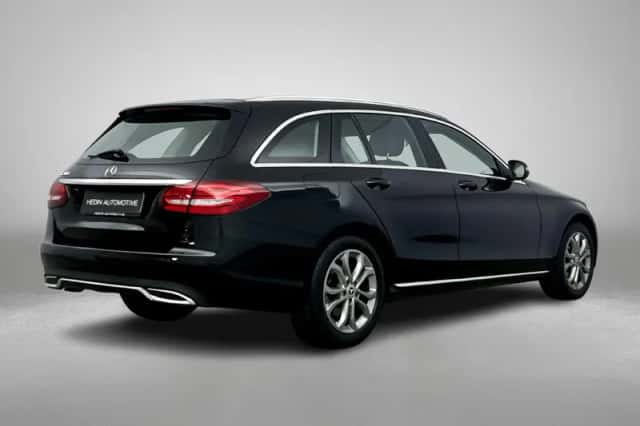 Mercedes-Benz C-Klasse (2017) thumbnail 2