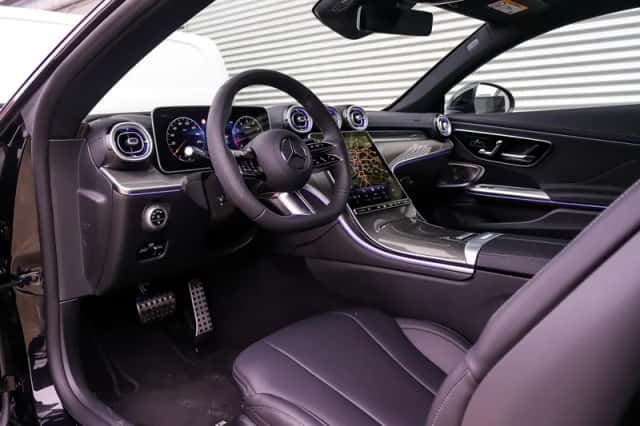 Mercedes-Benz CLE (2026) thumbnail 3
