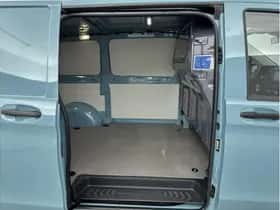 Mercedes-Benz Vito (2022) thumbnail 26