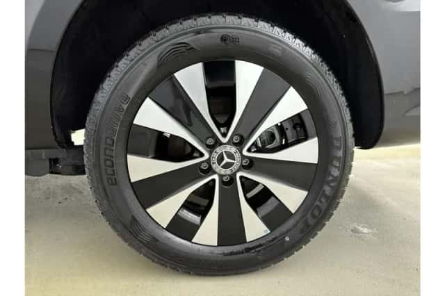 Mercedes-Benz eVito (2025) thumbnail 3