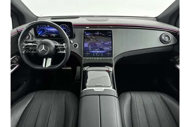 Mercedes-Benz EQE (2024) thumbnail 3
