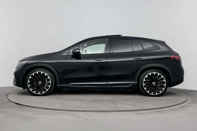Mercedes-Benz EQE (2024) thumbnail 6