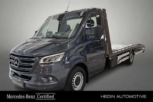 Mercedes-Benz Sprinter (2024) thumbnail 1