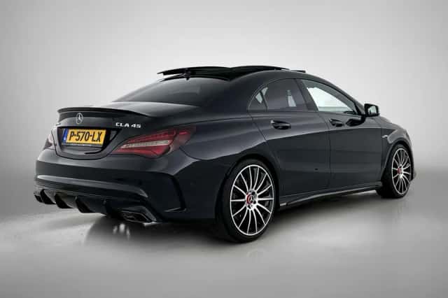 Mercedes-Benz CLA-Klasse (2017) thumbnail 2