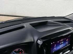 Mercedes-Benz eVito (2025) thumbnail 21