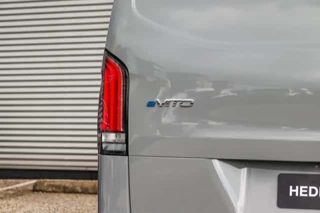 Mercedes-Benz eVito (2025) thumbnail 6
