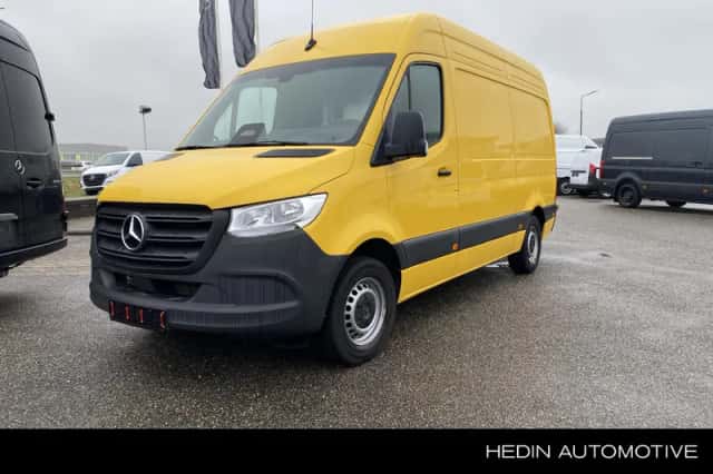 Mercedes-Benz Sprinter (2024) thumbnail 1