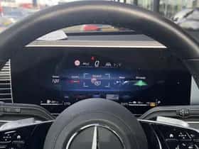 Mercedes-Benz GLE (2024) thumbnail 12