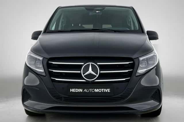 Mercedes-Benz Vito (2024) thumbnail 6