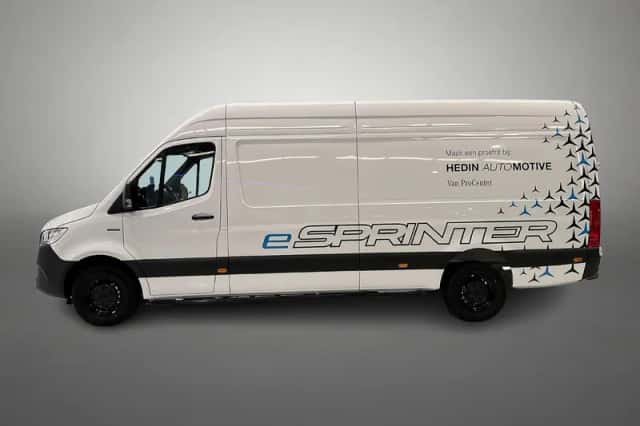 Mercedes-Benz eSprinter (2025) thumbnail 3