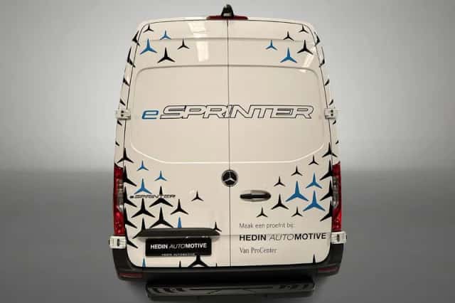 Mercedes-Benz eSprinter (2025) thumbnail 4