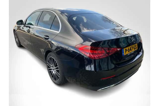 Mercedes-Benz C-Klasse (2022) thumbnail 2