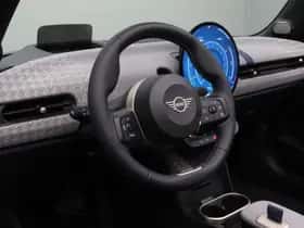 MINI Cooper (2025) thumbnail 16