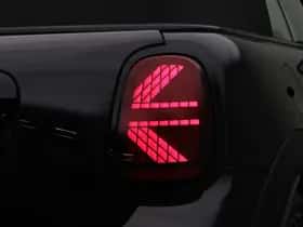 MINI Cooper (2025) thumbnail 6
