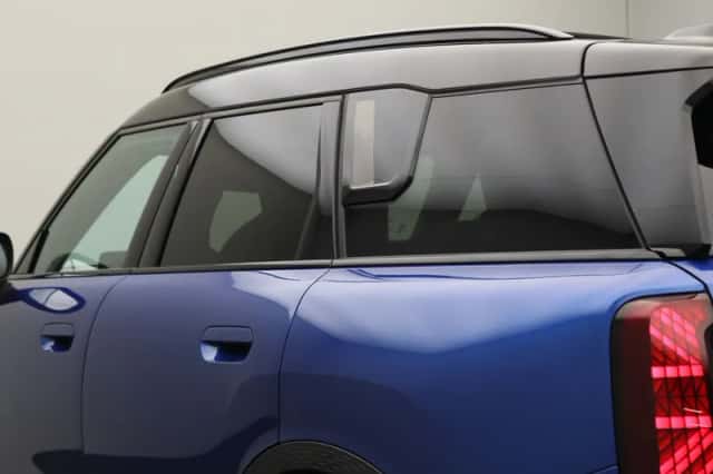 MINI Countryman (2025) thumbnail 3