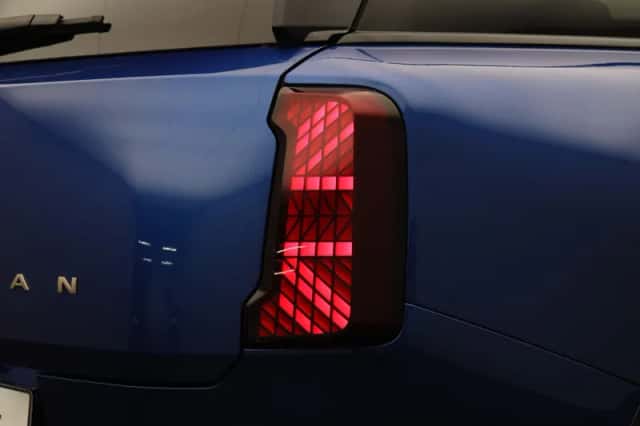 MINI Countryman (2025) thumbnail 6