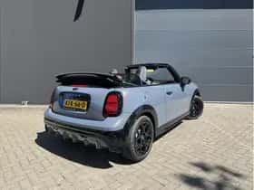 MINI Cooper (2026) thumbnail 2