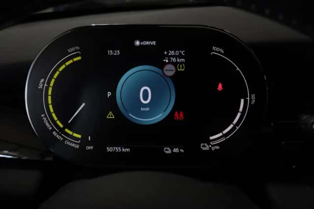 MINI Electric (2022) thumbnail 5