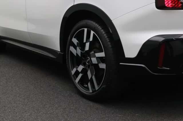 MINI Countryman (2025) thumbnail 6